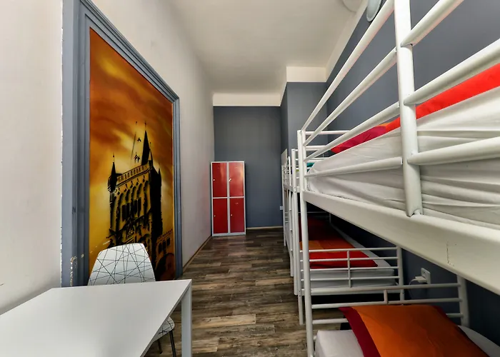 Hostel Onefam *