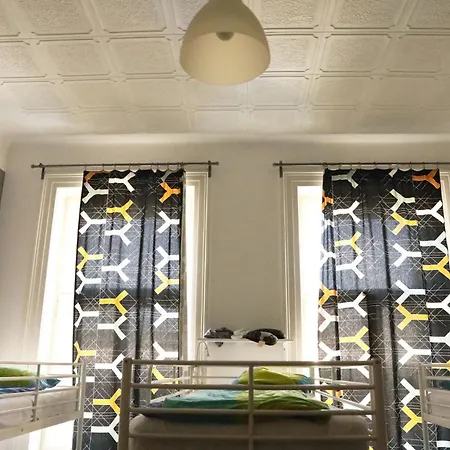 بيت شباب Onefam *