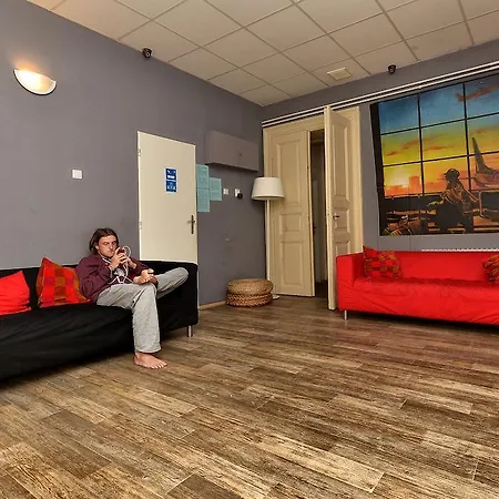 Hostel Onefam Home Prague