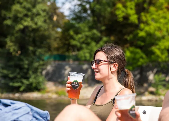 Onefam אכסניה *